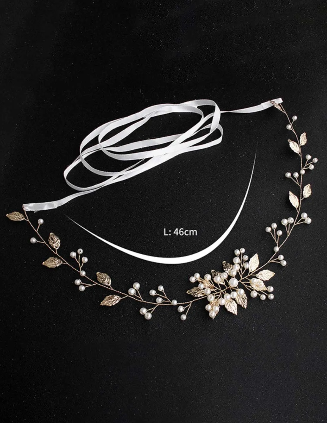 Cintura gioiello con fiori dorati e perle bianco seta