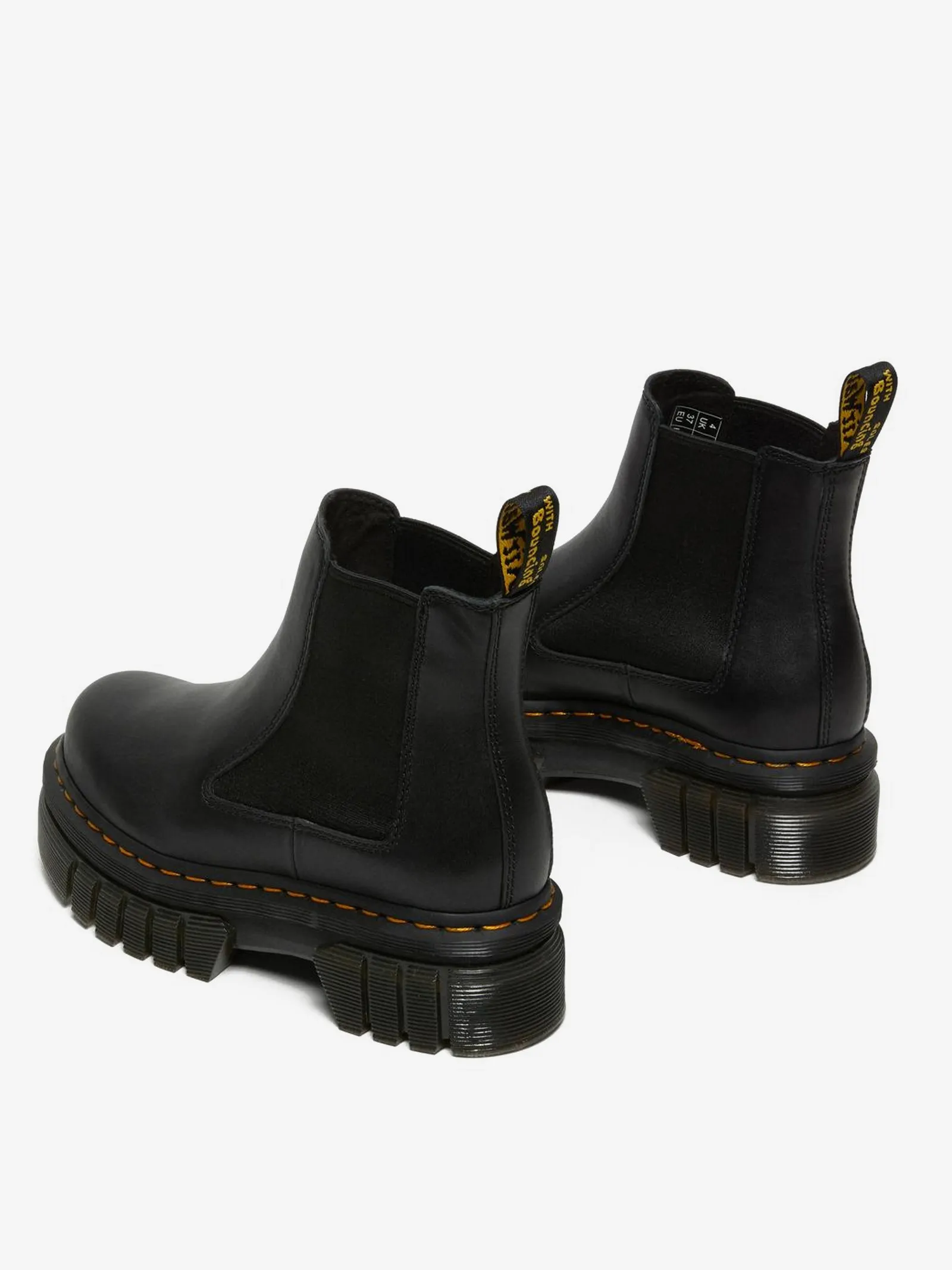 DR. MARTENS ----Chelsea Audrick Dr.Martens