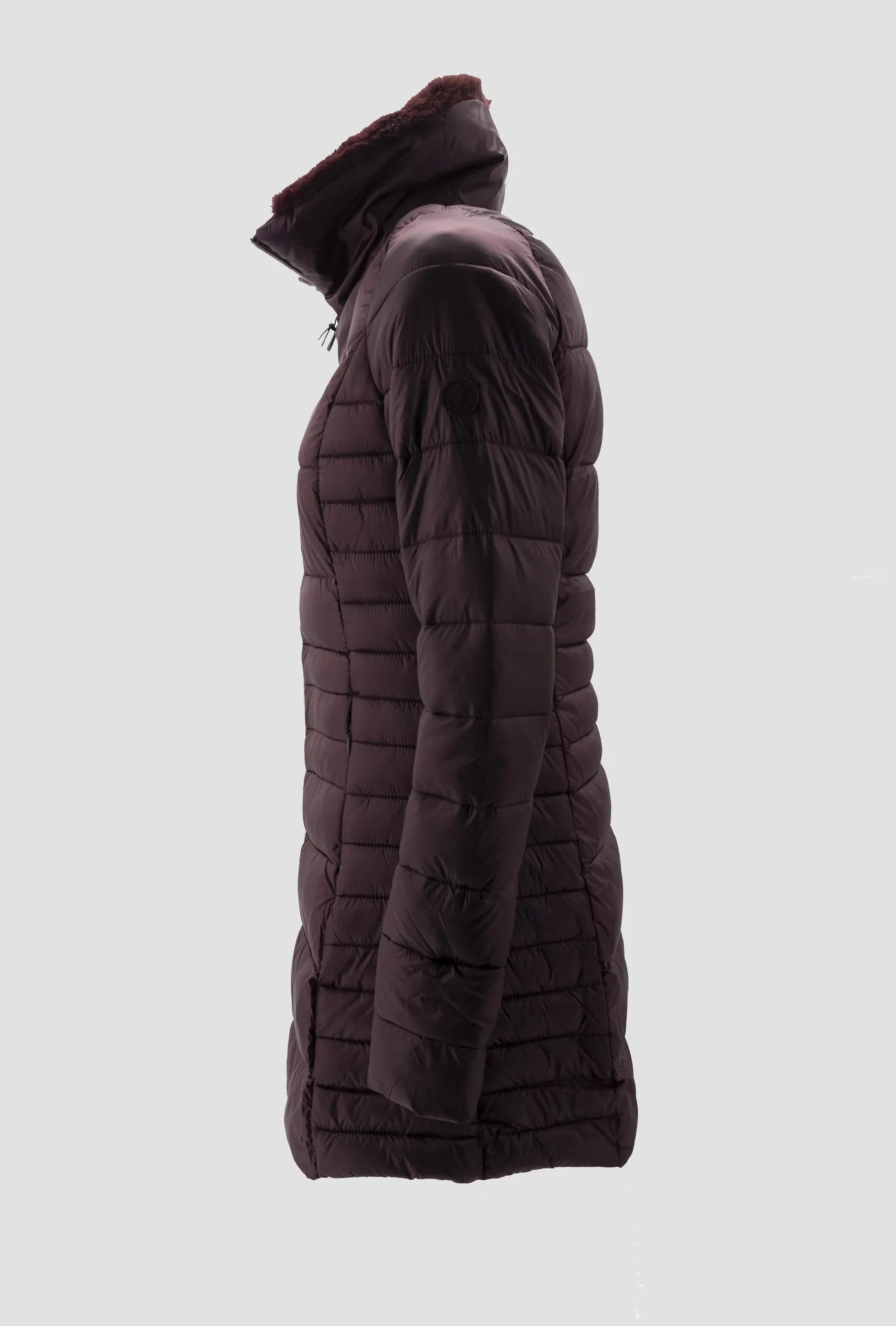 Eco down jacket with standing collar / Bordeaux