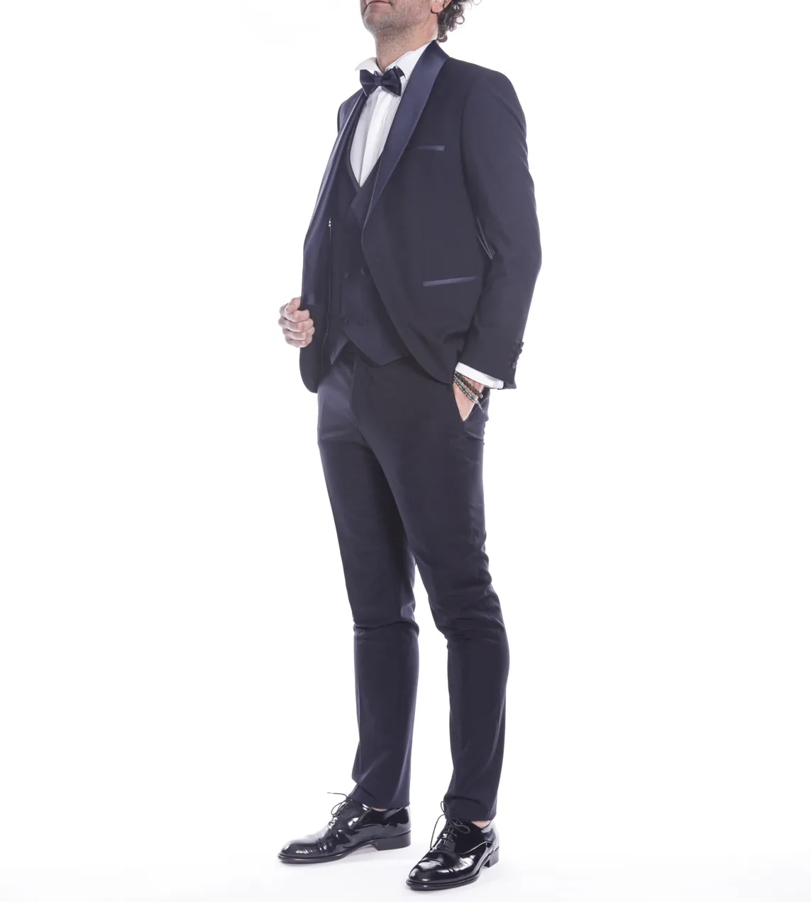 Smocking classico blu navy con rever sciallato in raso e bottoni fasciati | Valenti
