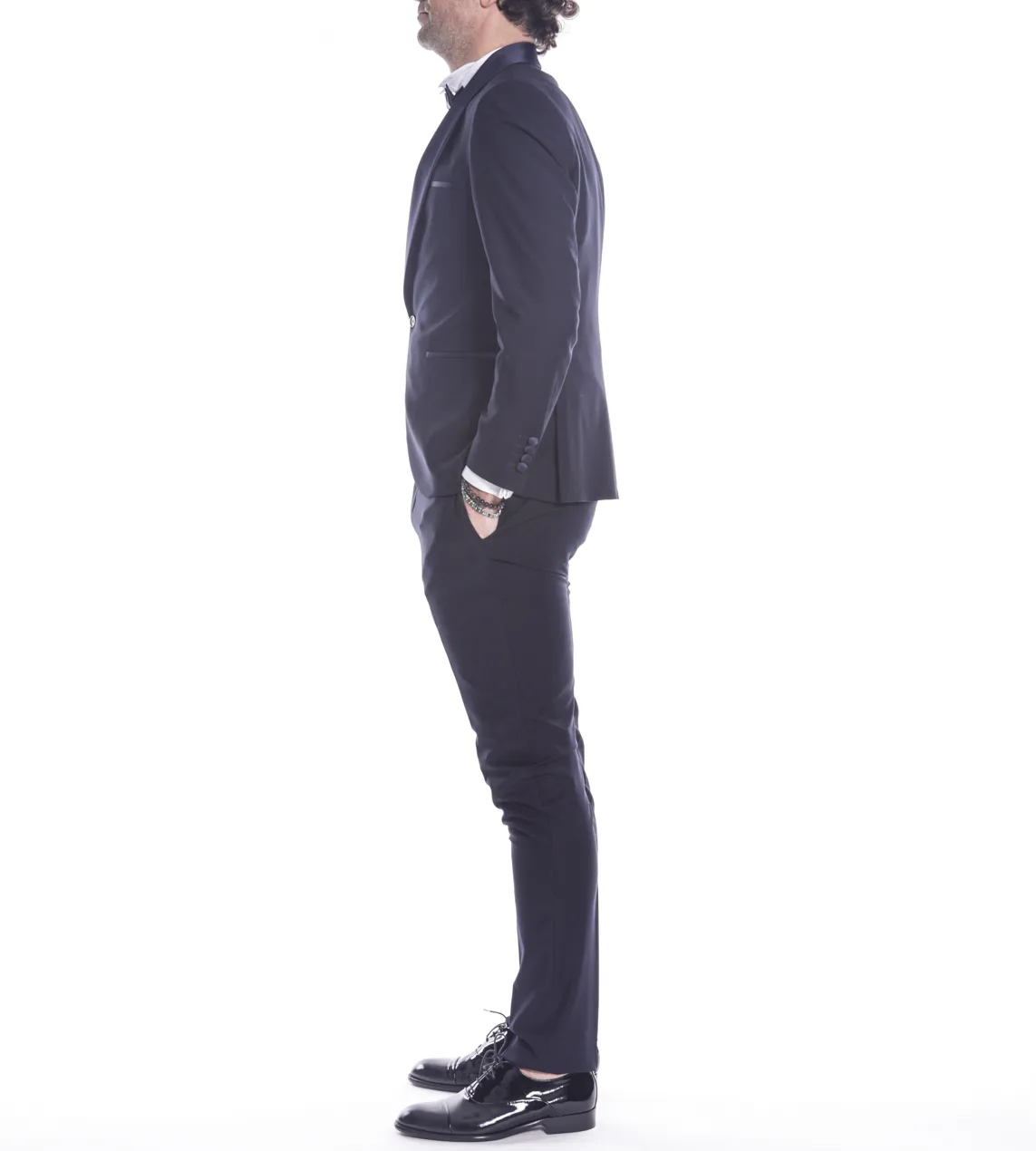 Smocking classico blu navy con rever sciallato in raso e bottoni fasciati | Valenti